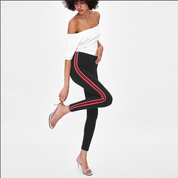 ⭐️ 3 for $10 Zara Black Striped Leggings - Picture 2 of 3